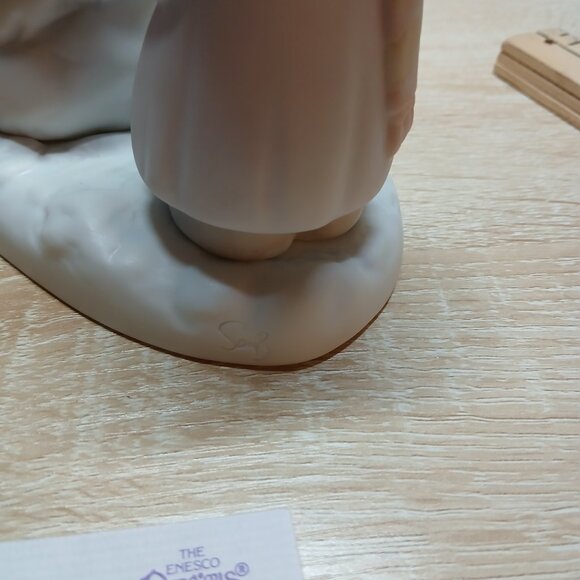 NWT Precious Moments We're Going to Miss You Christmas Holiday Ceramic Figurine - Picture 9 of 16